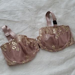 NWT Victoria's Secret Very Sexy unlined bra